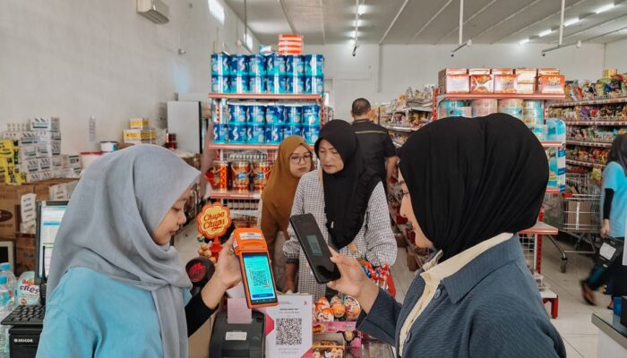 Transaksi Non-Tunai Kian Diminati, BRI Situbondo Perkuat Jaringan EDC untuk UMKM